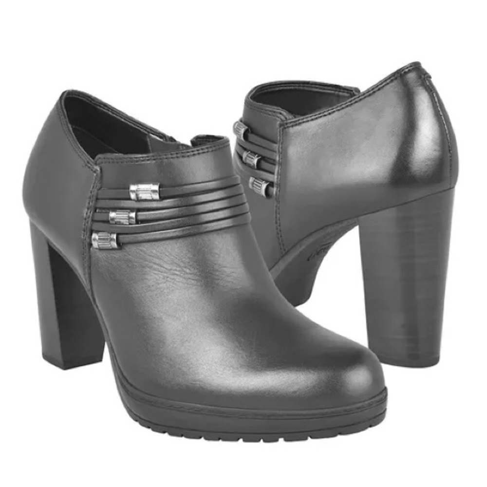 Flexi Dolores Black Leather Ankle Boots – Block Heel & Silver Strap Detail
